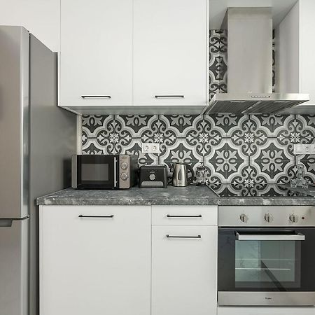 Elvira City Apartment Ханя Екстериор снимка