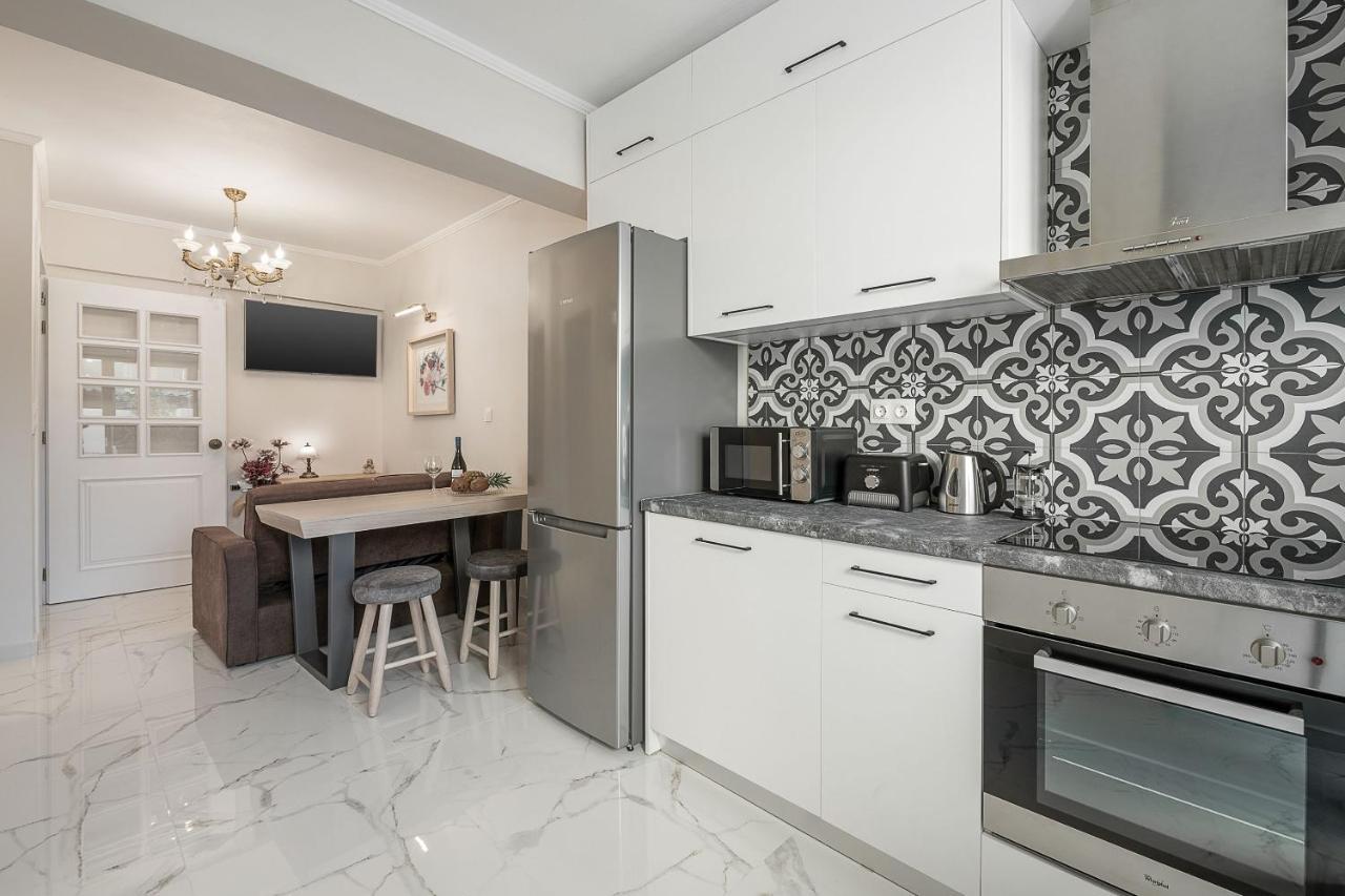 Elvira City Apartment Ханя Екстериор снимка